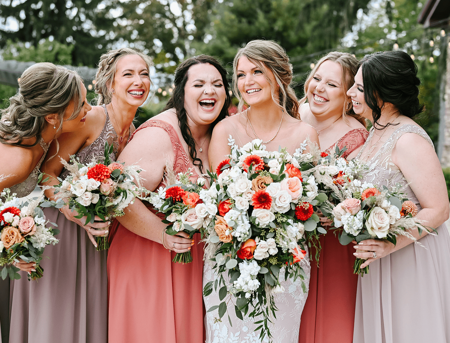 GreatTime_Bridal_1440x1099-min